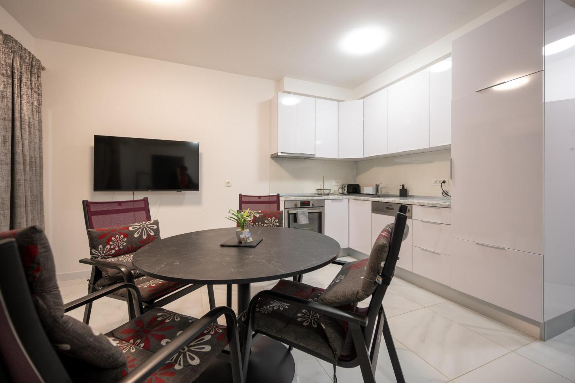 Apartments Filipo Trogir Exterior photo