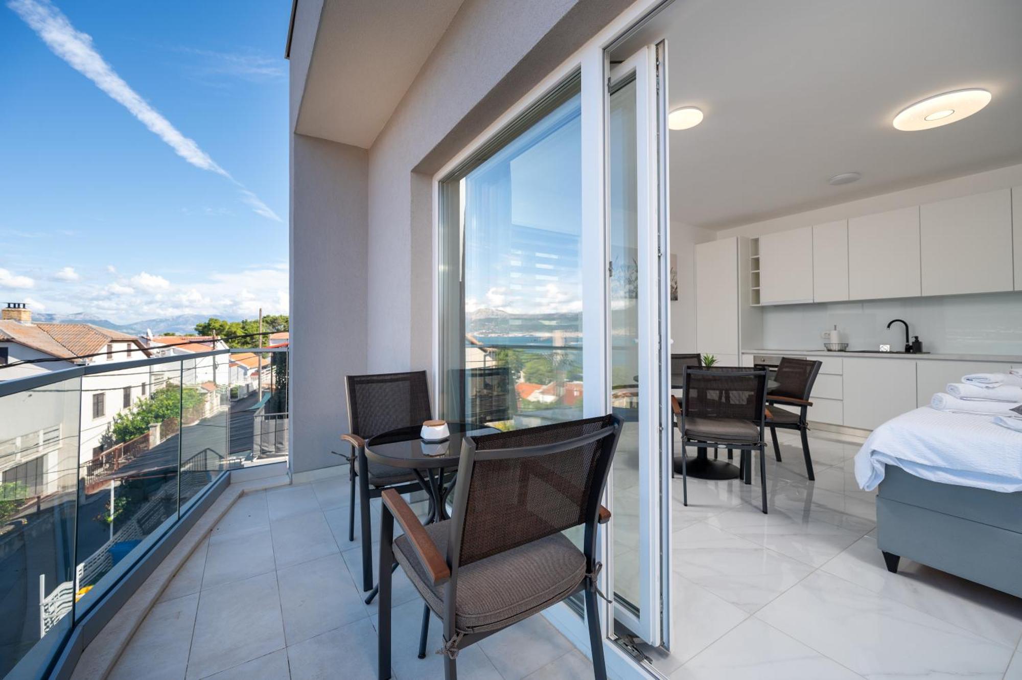 Apartments Filipo Trogir Exterior photo